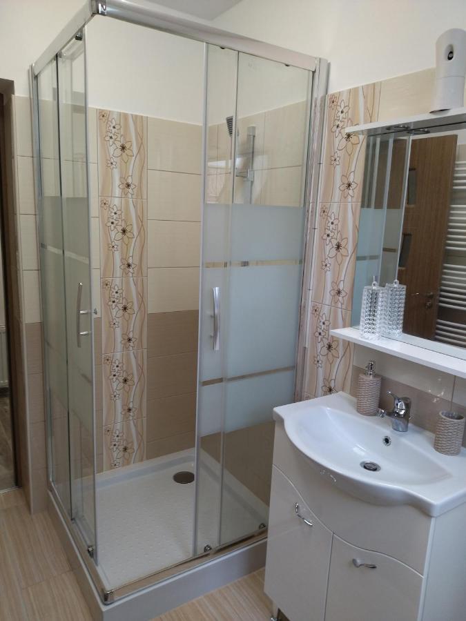 Valentin Apartman Makó Exterior foto